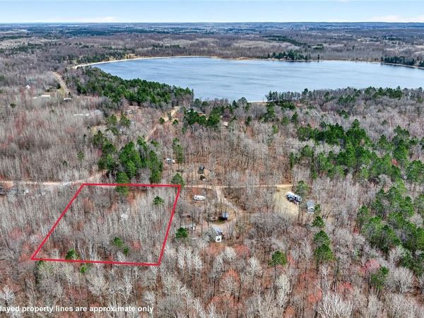 000 Woodburn Avenue, Trego, WI 54888