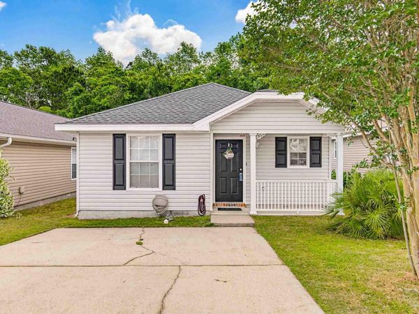 1135 Brownfield Rd, Pensacola, FL 32526