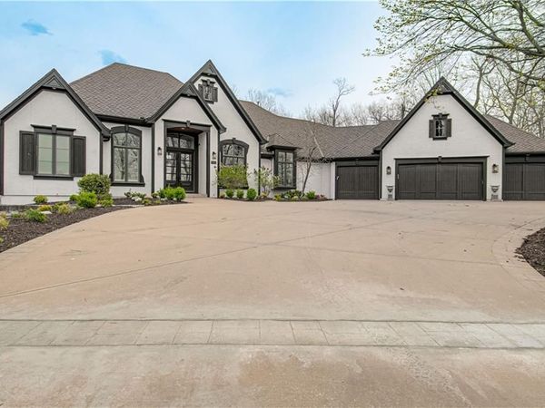 7055 NW Scenic Drive, County/Other, MO 64152