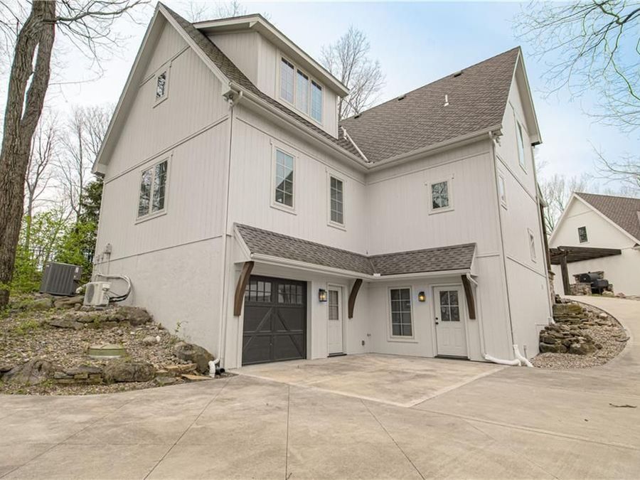 Property Image 62