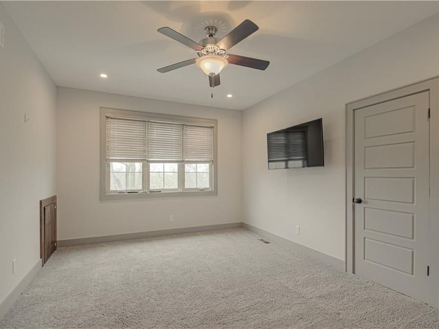 Property Image 79