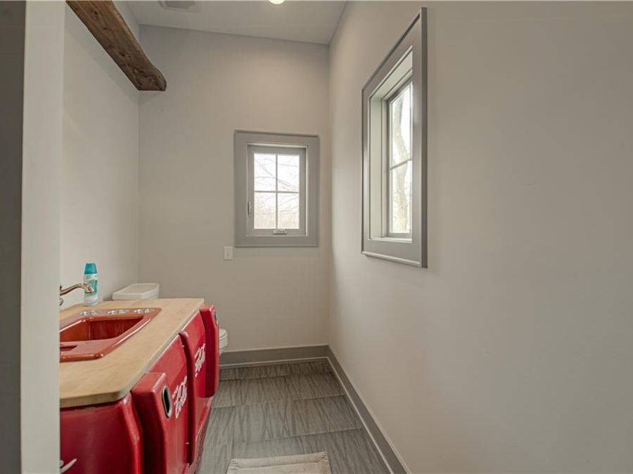 Property Image 91