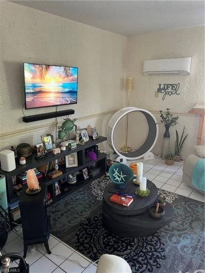 830 Wiggins Pass Rd, Unit 8, Naples, FL 34110 Photo