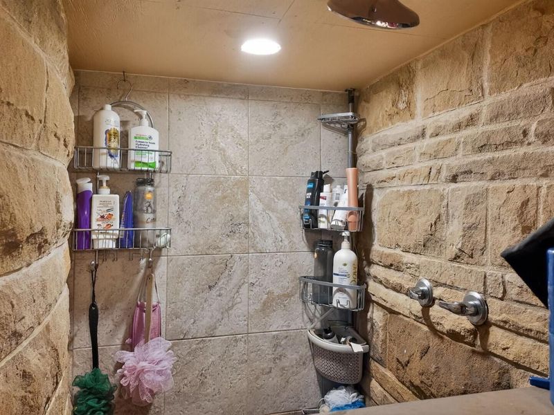 577 County Road 68 , Toronto, OH 43964 Photo 24