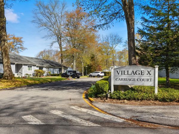 157 Carriage Court, Unit E, Yorktown Heights, NY 10598