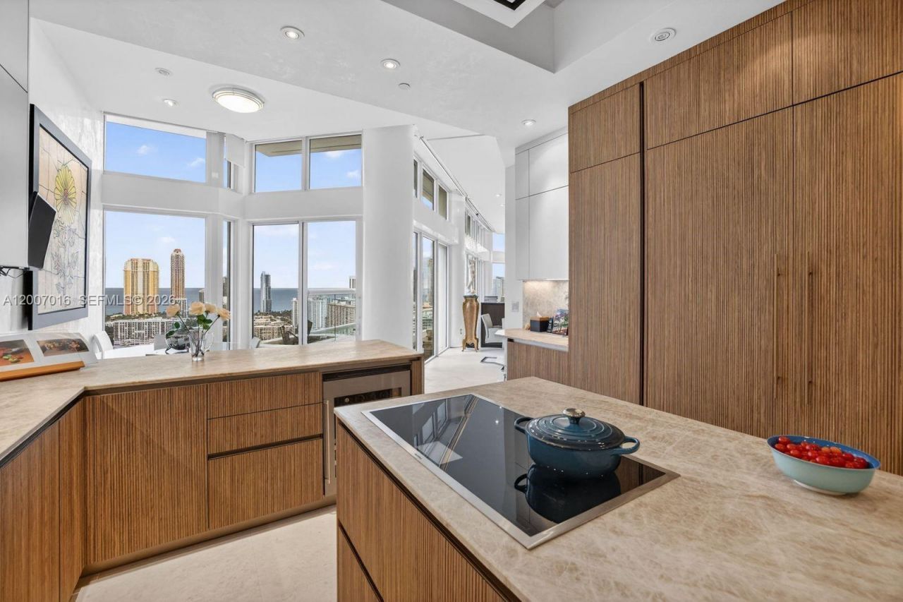 2600 Island Blvd , Unit PH-1, Aventura, FL 33160 Photo