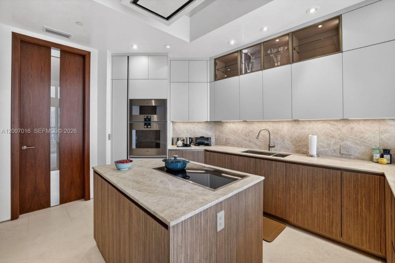 2600 Island Blvd, Unit PH-1, Aventura, FL 33160 Photo