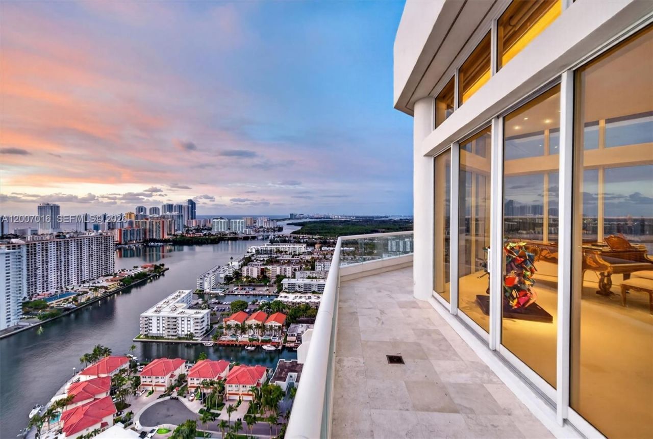 2600 Island Blvd , Unit PH-1, Aventura, FL 33160 Photo