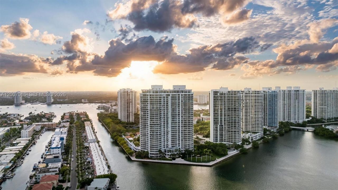 2600 Island Blvd , Unit PH-1, Aventura, FL 33160 Photo