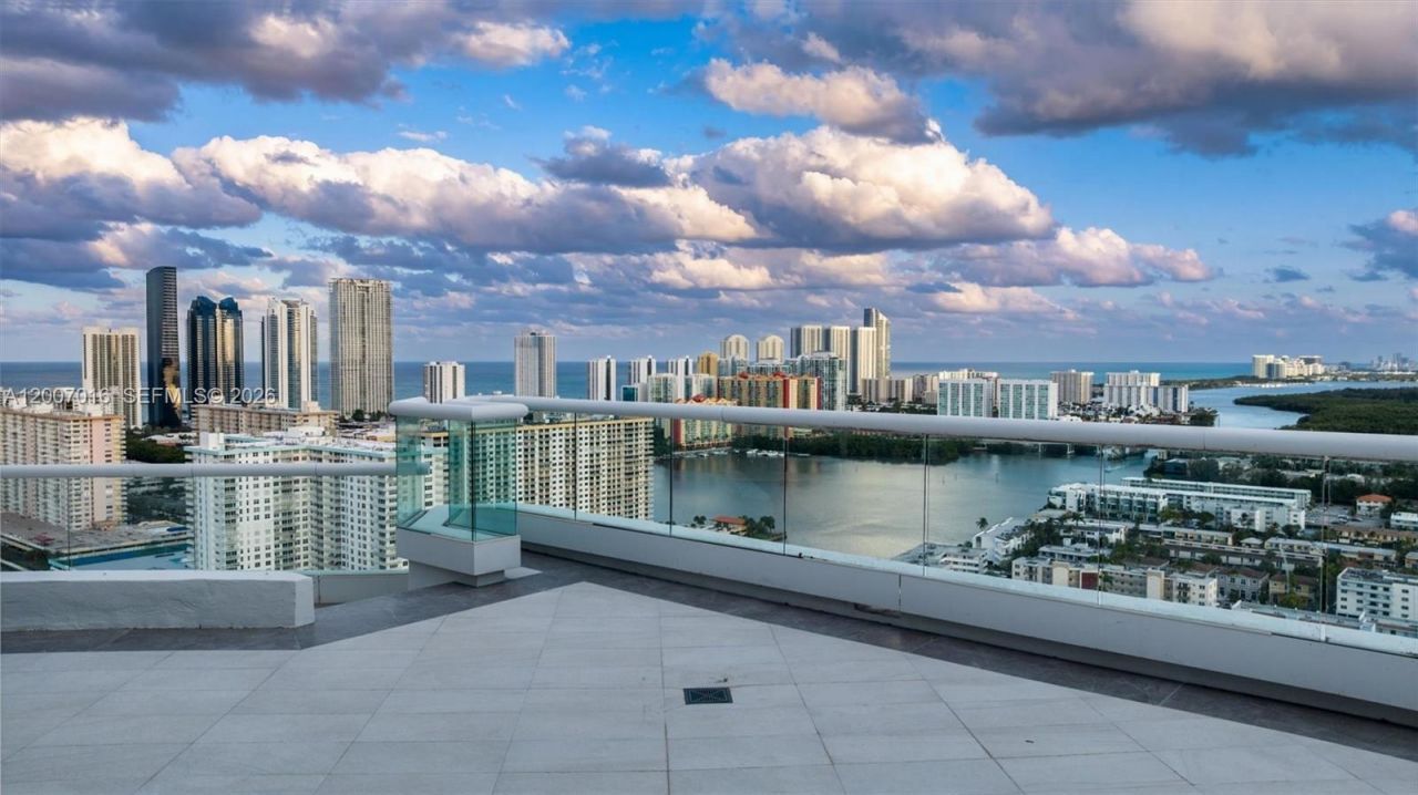 2600 Island Blvd, Unit PH-1, Aventura, FL 33160 Photo