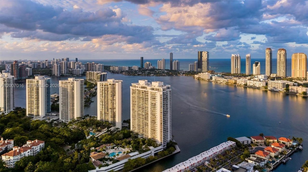 2600 Island Blvd, Unit PH-1, Aventura, FL 33160 Photo