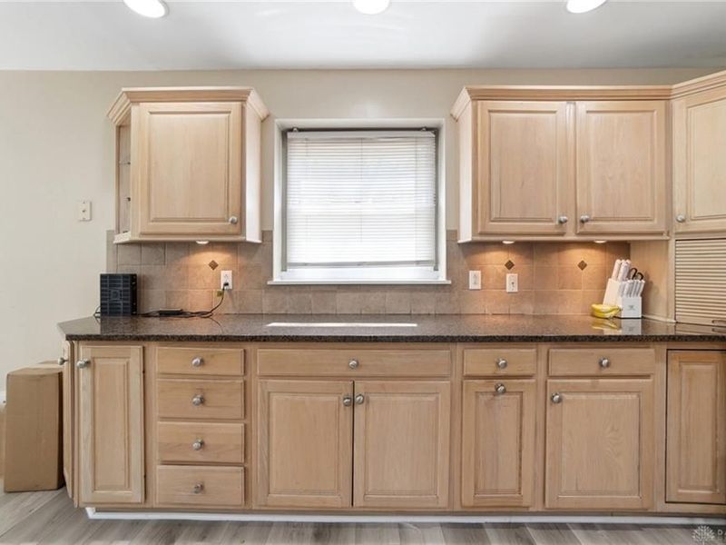 296 Timberleaf Drive, Beavercreek, OH 45430 Photo 17