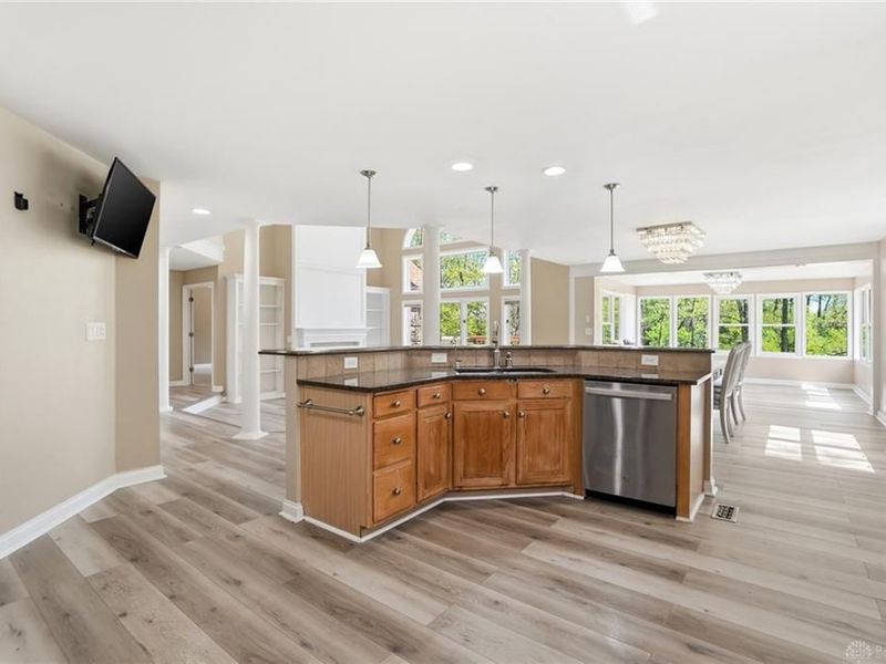 296 Timberleaf Drive, Beavercreek, OH 45430 Photo 18