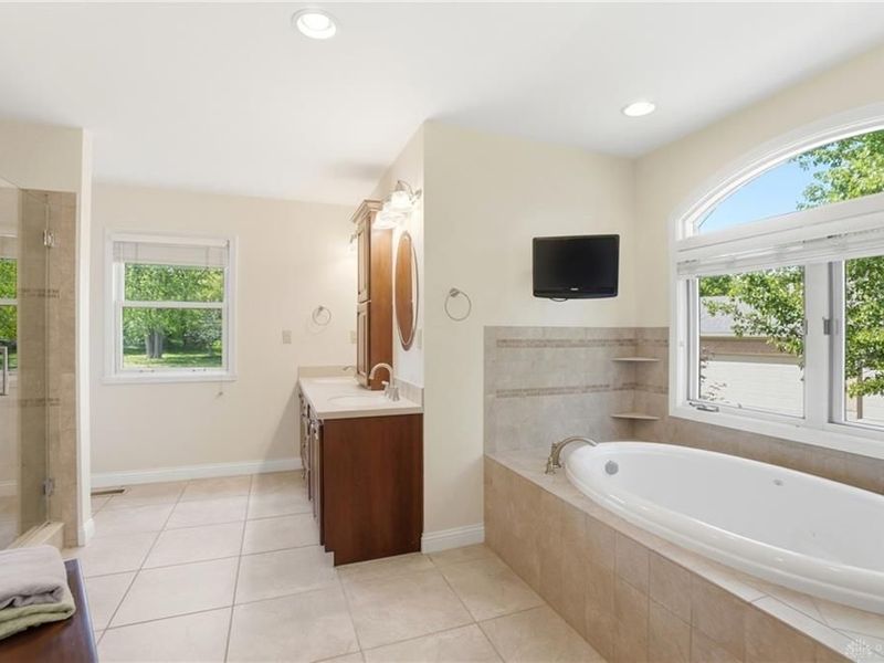 296 Timberleaf Drive, Beavercreek, OH 45430 Photo 28