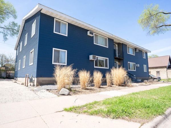 802 7th STREET S, La Crosse, WI 54601