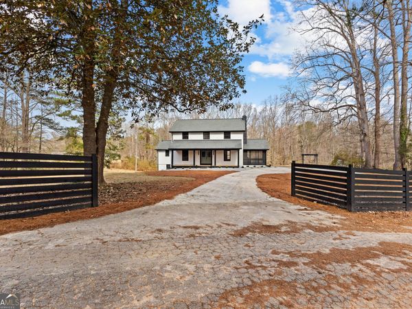 260 Sandy Lake Circle, Fayetteville, GA 30214