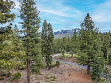 10644 Talus Court, Truckee, CA 96161 Photo