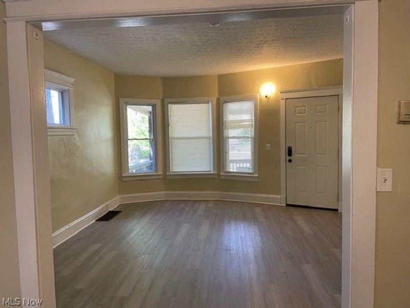 1204 Ansel Road, Cleveland, OH 44108 Photo 2