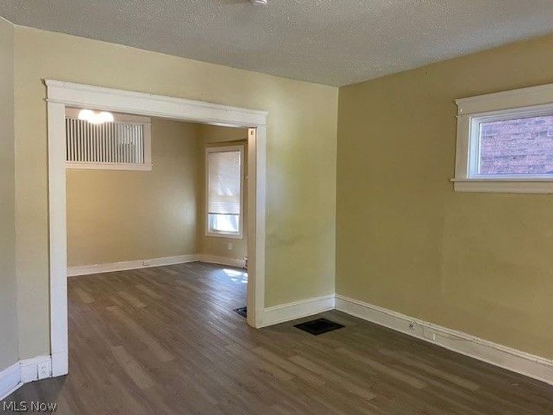 1204 Ansel Road, Cleveland, OH 44108 Photo 3