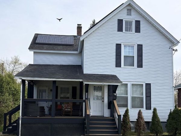 122 Oak Street, Rutland City, VT 05701
