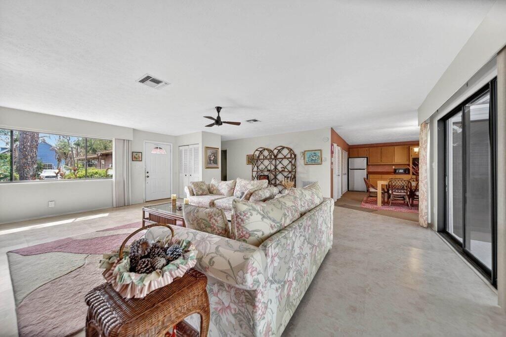 1272 SW Evergreen Lane, Palm City, FL 34990 Photo