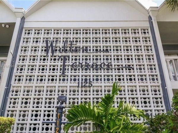 1125 NW 30th Ct , Unit 10, Wilton Manors, FL 33311