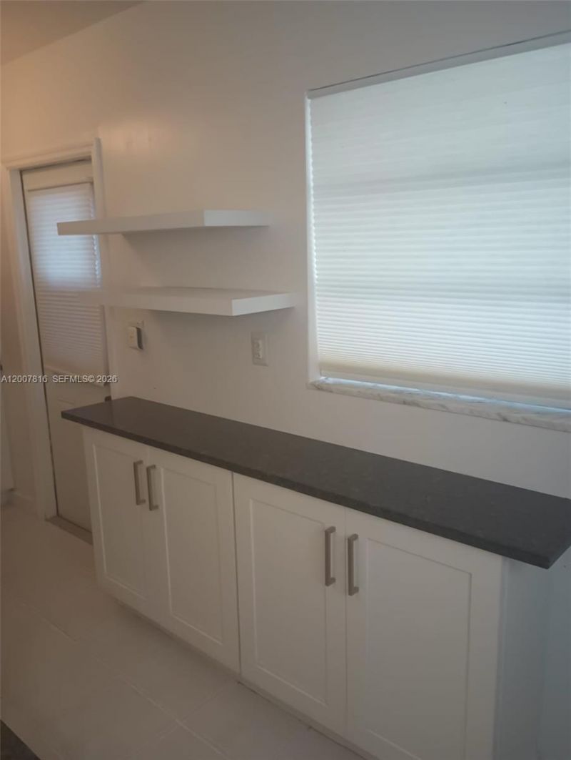 1125 NW 30th Ct , Unit 10, Wilton Manors, FL 33311 Photo
