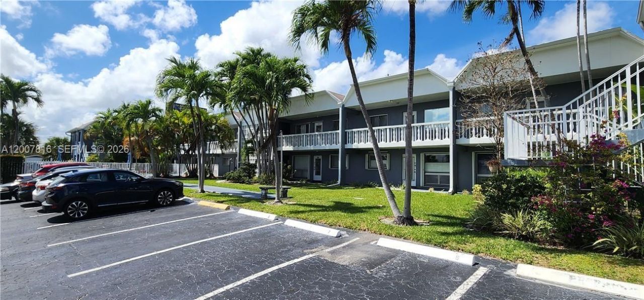 1125 NW 30th Ct , Unit 10, Wilton Manors, FL 33311 Photo