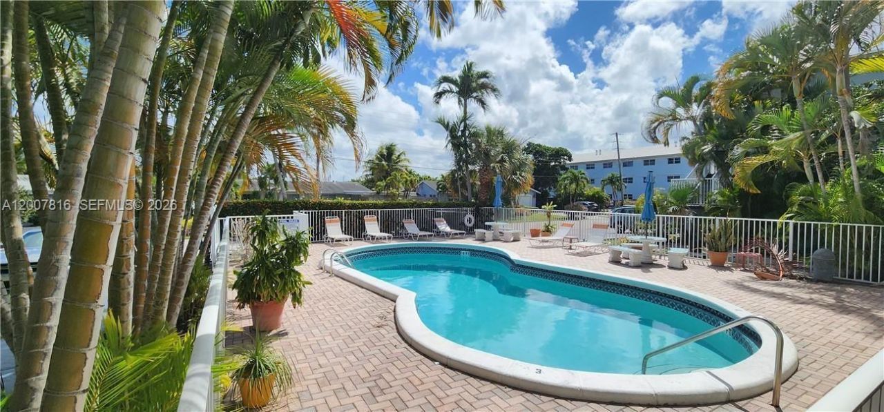 1125 NW 30th Ct , Unit 10, Wilton Manors, FL 33311 Photo