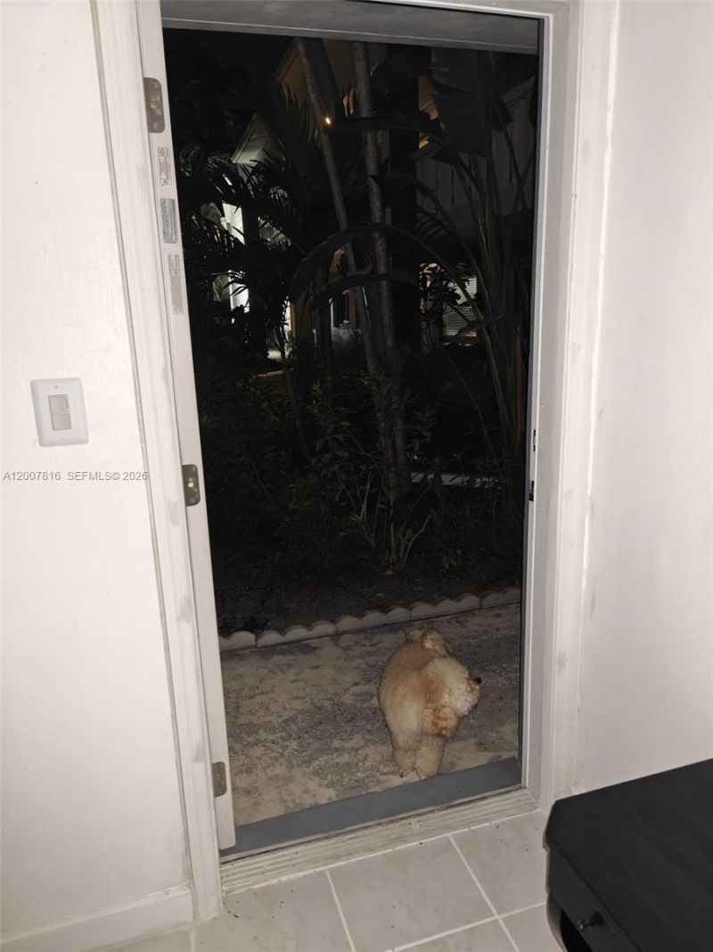 1125 NW 30th Ct , Unit 10, Wilton Manors, FL 33311 Photo