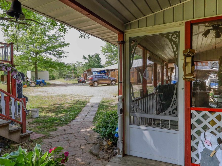 Property Image 9
