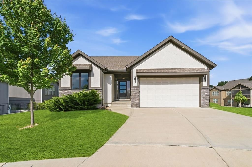 4910 NW Ridgewood Court, Riverside, MO 64150 Main Photo