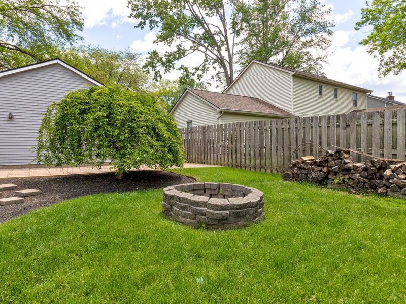 7647 Smoketree Court, Columbus, OH 43235 Photo 57