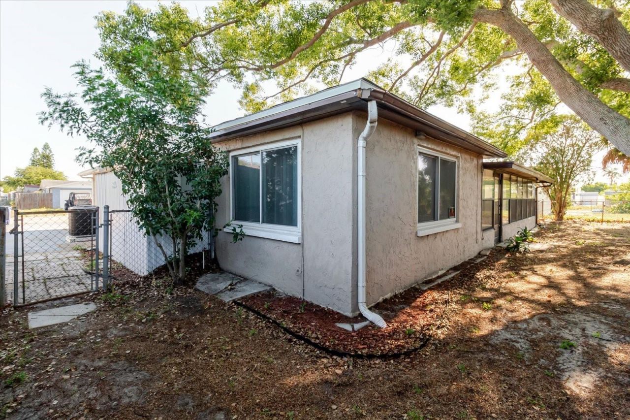 3338 Hoover Drive, Holiday, FL 34691 Photo