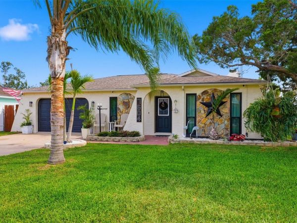 7604 MAKO , HUDSON, FL 34667