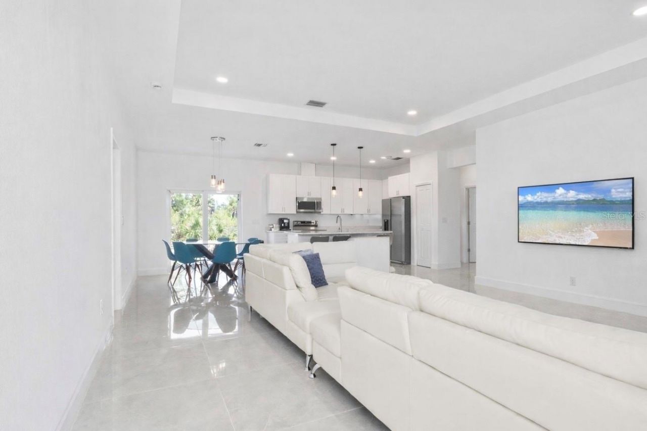 15473 Lakeland Circle, Port Charlotte, FL 33981 Photo