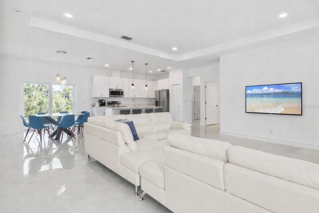 15473 Lakeland Circle, Port Charlotte, FL 33981 Photo