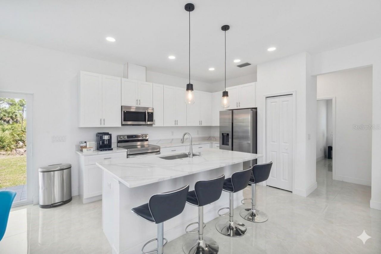 15473 Lakeland Circle, Port Charlotte, FL 33981 Photo