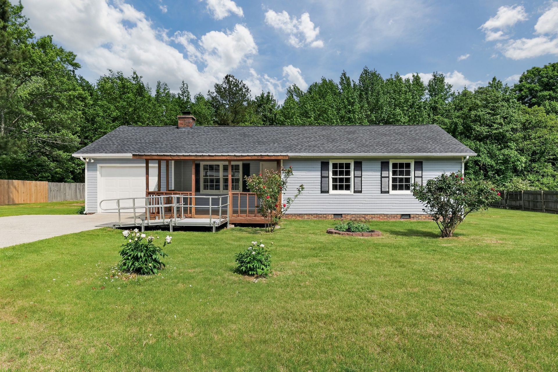 16 Hattie Dr, Fayetteville, TN 37334 Main Photo