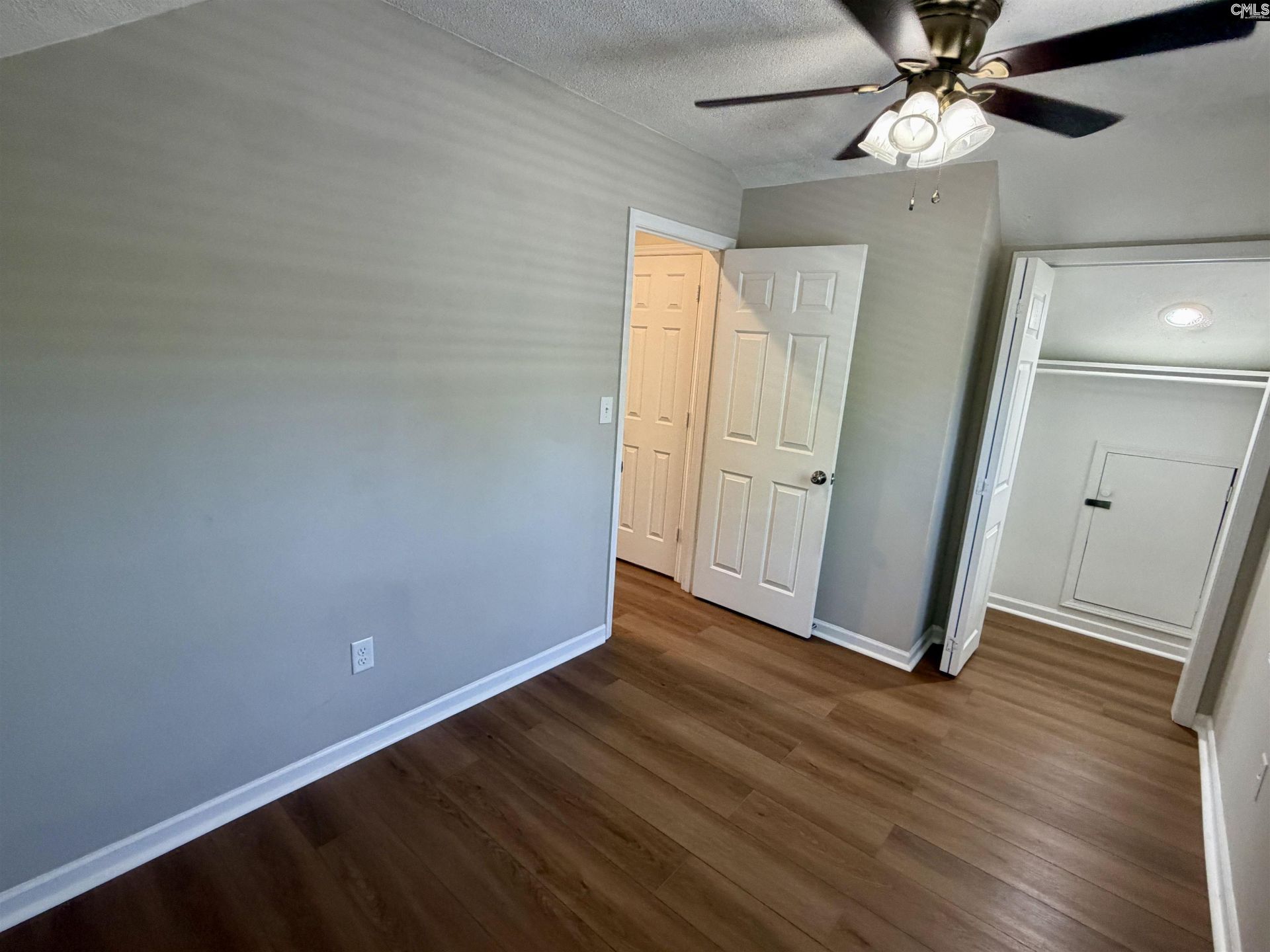 2900 Park Street  Photo 10