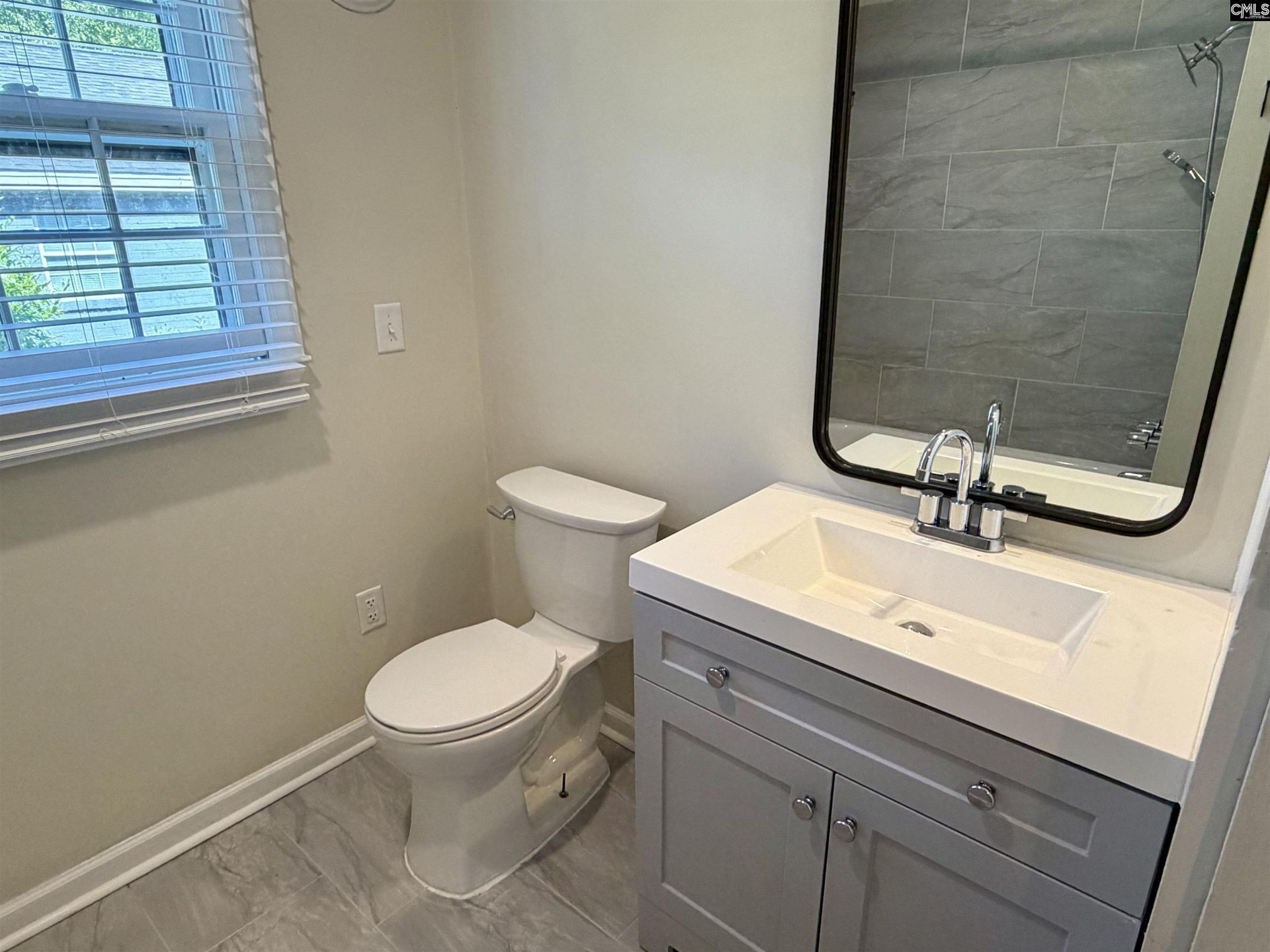 2900 Park Street Photo 8