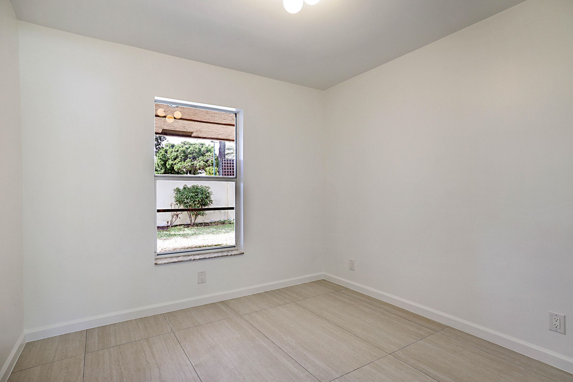 320 NE 42nd Street, Boca Raton, FL 33431 Photo