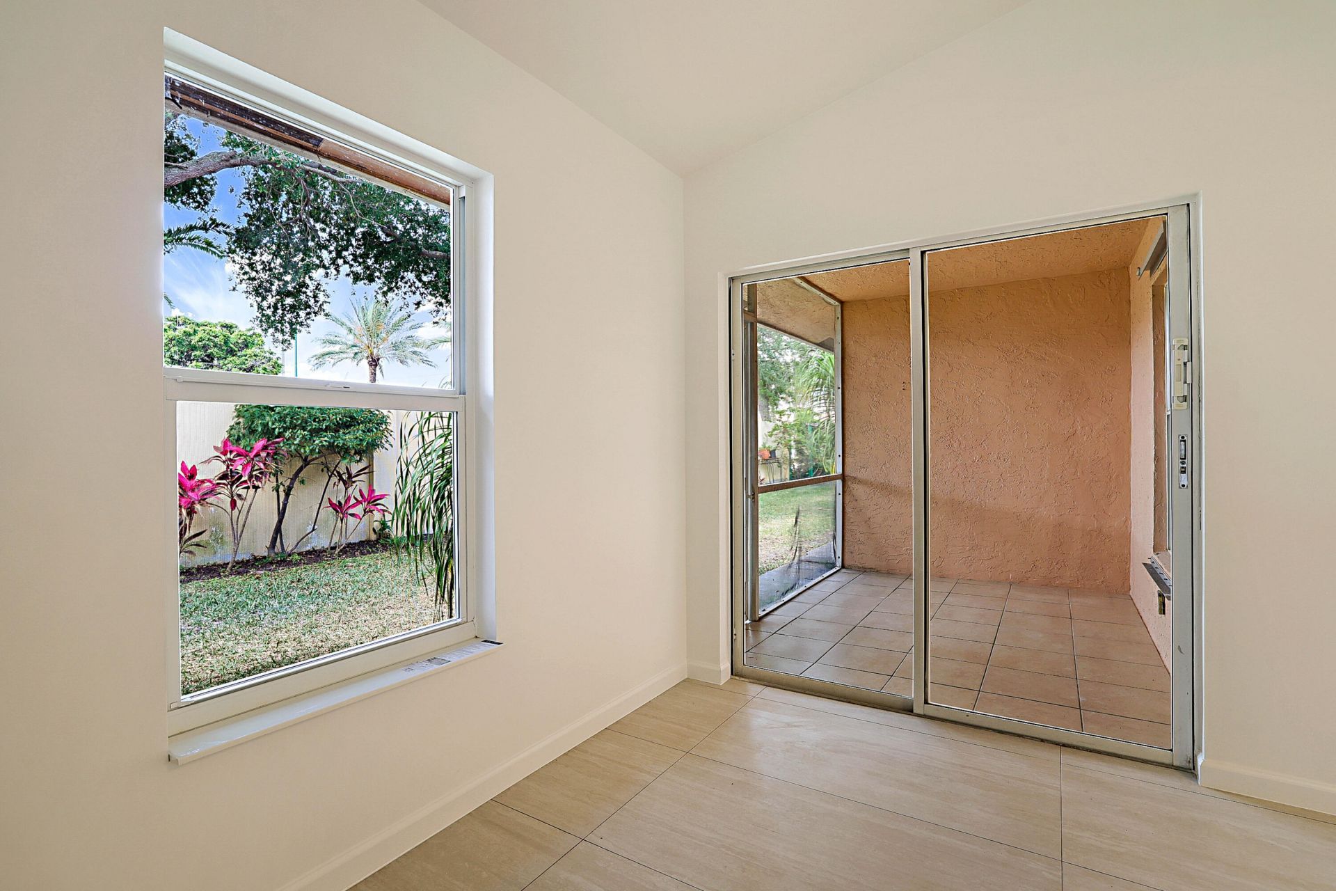 320 NE 42nd Street, Boca Raton, FL 33431 Photo