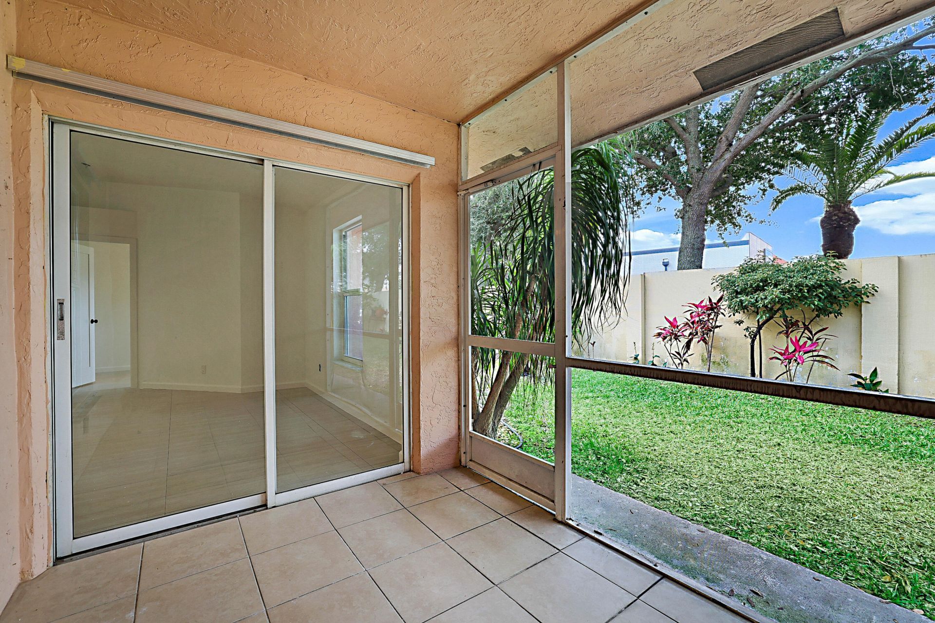 320 NE 42nd Street, Boca Raton, FL 33431 Photo