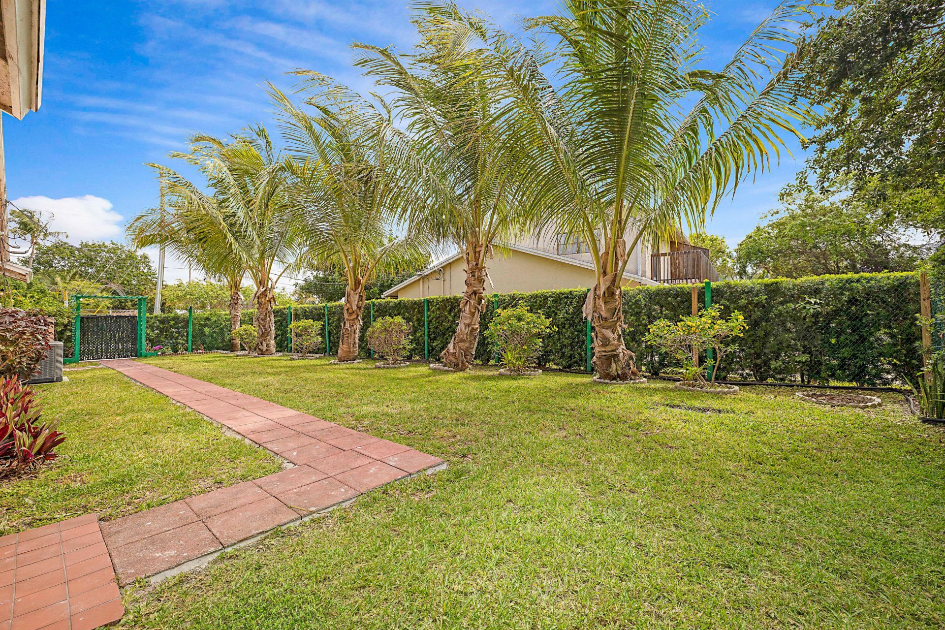 320 NE 42nd Street, Boca Raton, FL 33431 Photo
