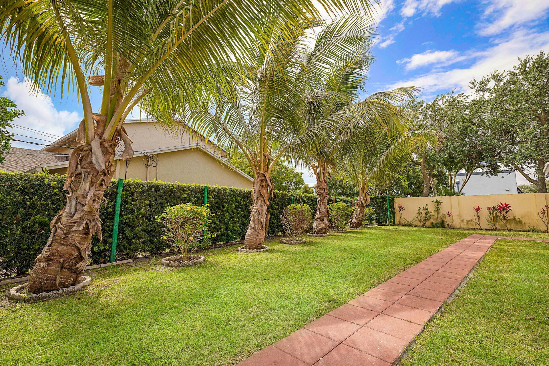 320 NE 42nd Street, Boca Raton, FL 33431 Photo