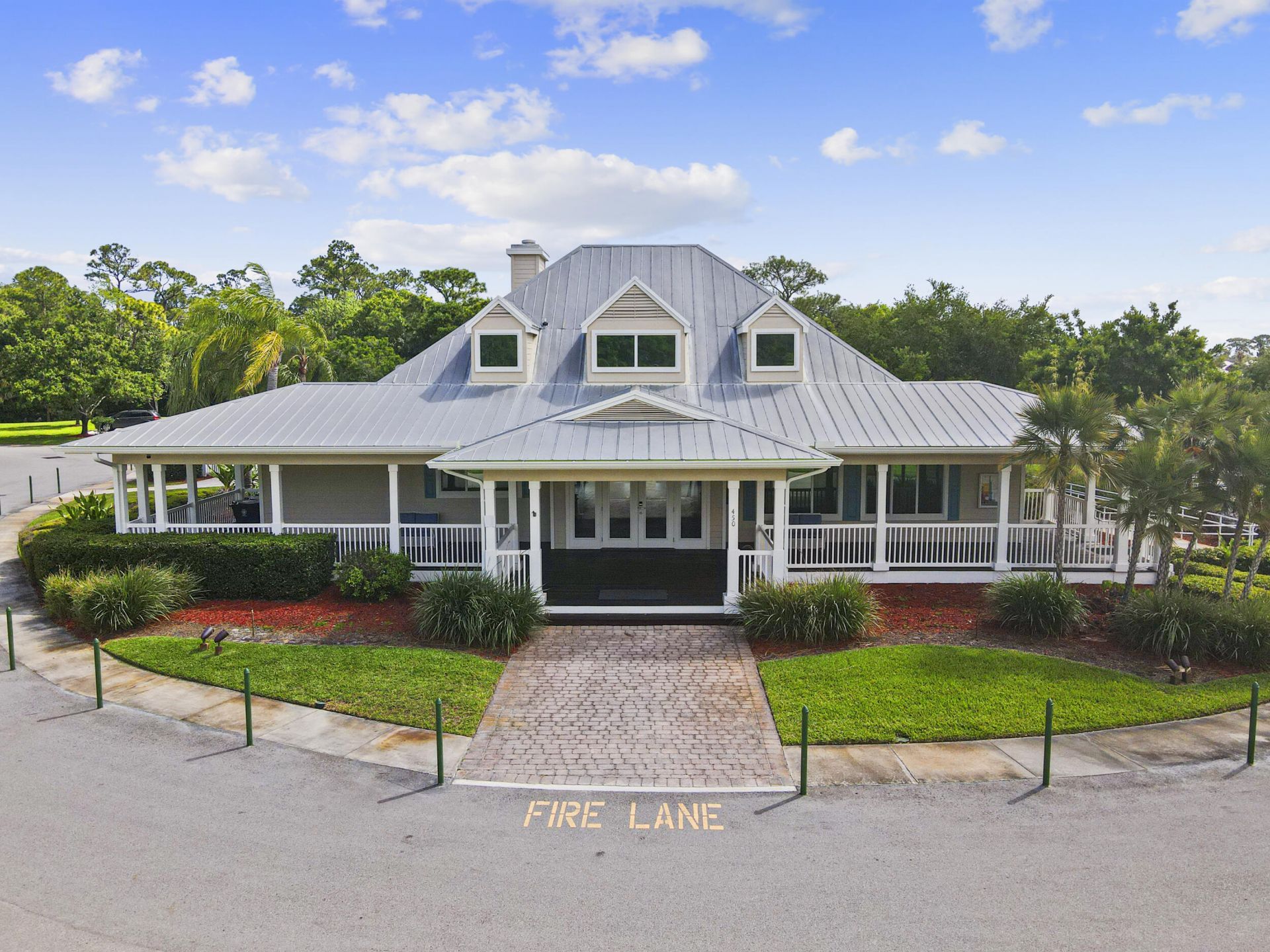 692 NE Turtleback Trail, Port Saint Lucie, FL 34983 Photo