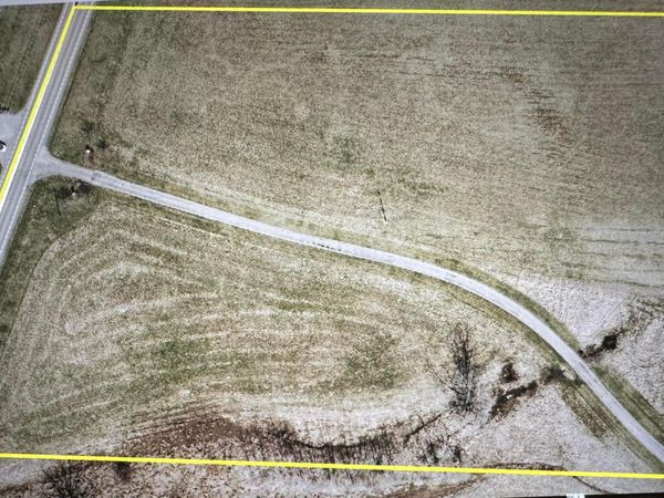 61 North , Sunbury, OH 43074