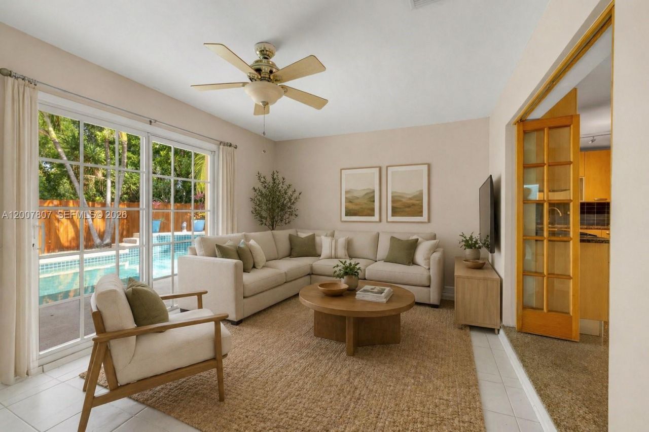 4051 NE 17th Ter, Pompano Beach, FL 33064 Photo