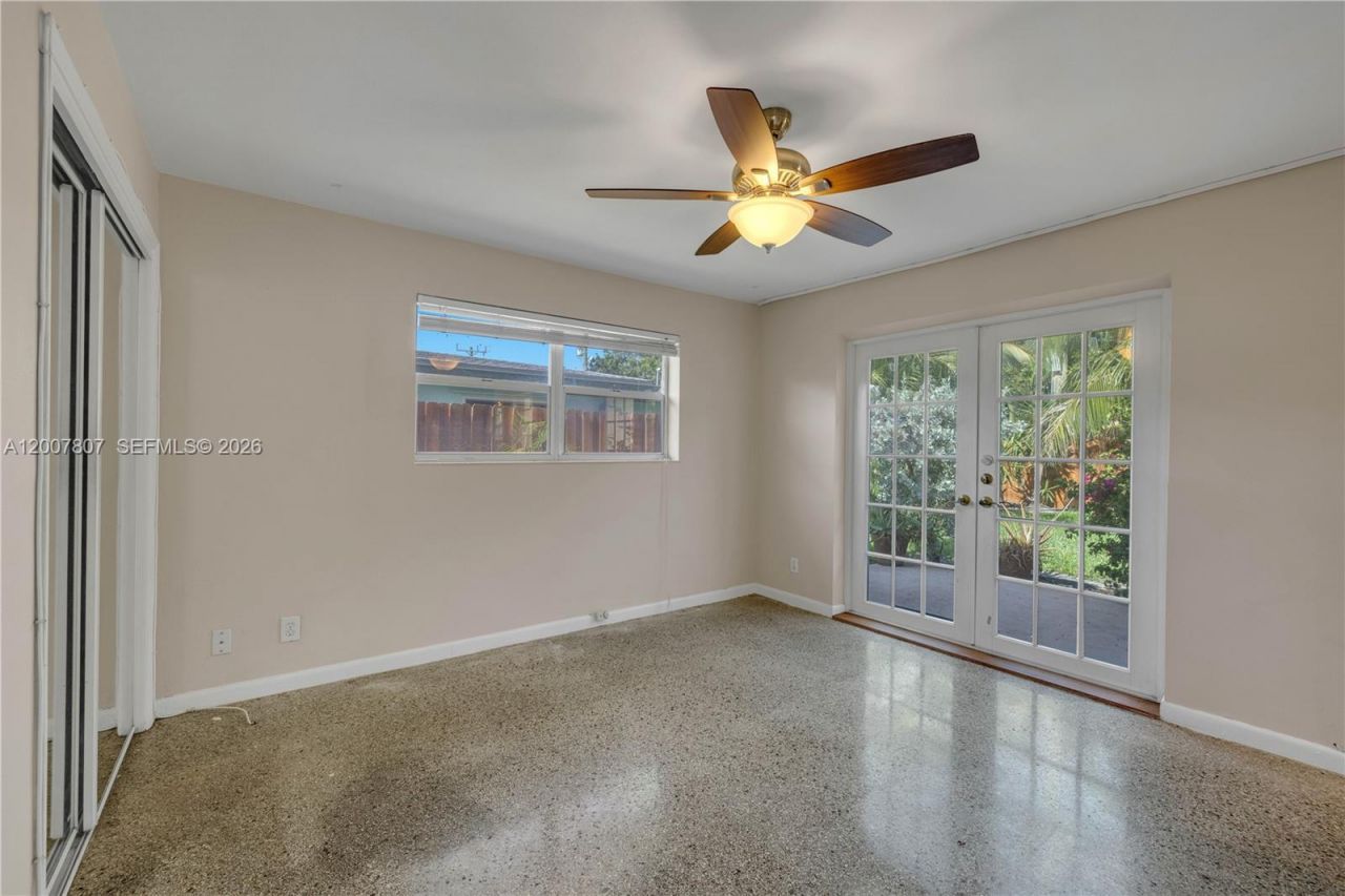 4051 NE 17th Ter, Pompano Beach, FL 33064 Photo